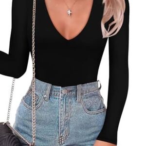 Sleek Black Long Sleeve Fitted Bodysuit